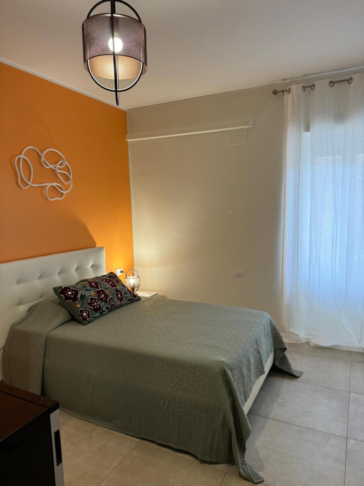 Dimora Dei Vespri 1 Guest house *